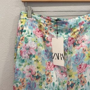 Zara Floral Wide Leg Pull On Pants NWT L